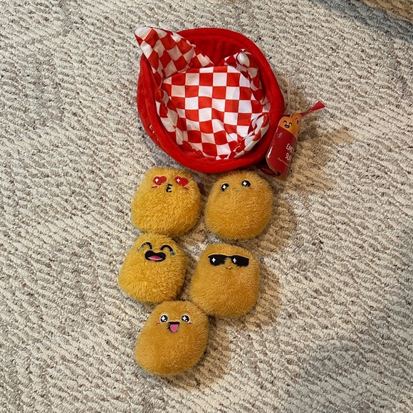 Emotional Support Combo - Nuggets and Fries - Picture 3 of 10